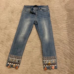 Ankle detail jeans